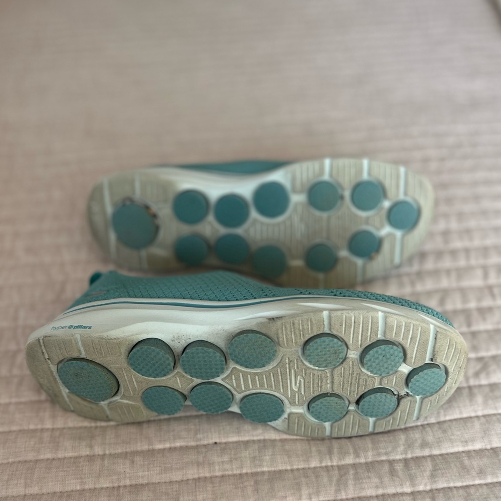 Skechers Women's Slip-On Knit Sneakers in Teal Green - Picture 3 of 3
